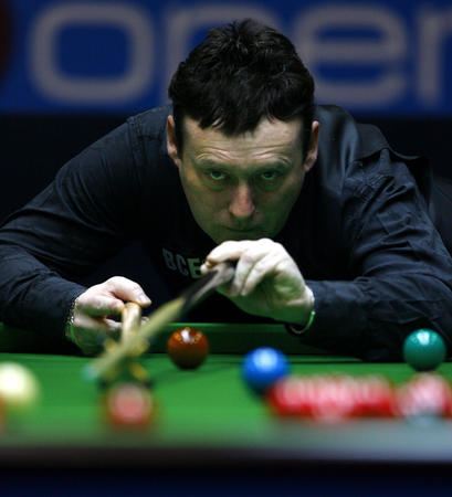 而陷入危机 而陷入危机