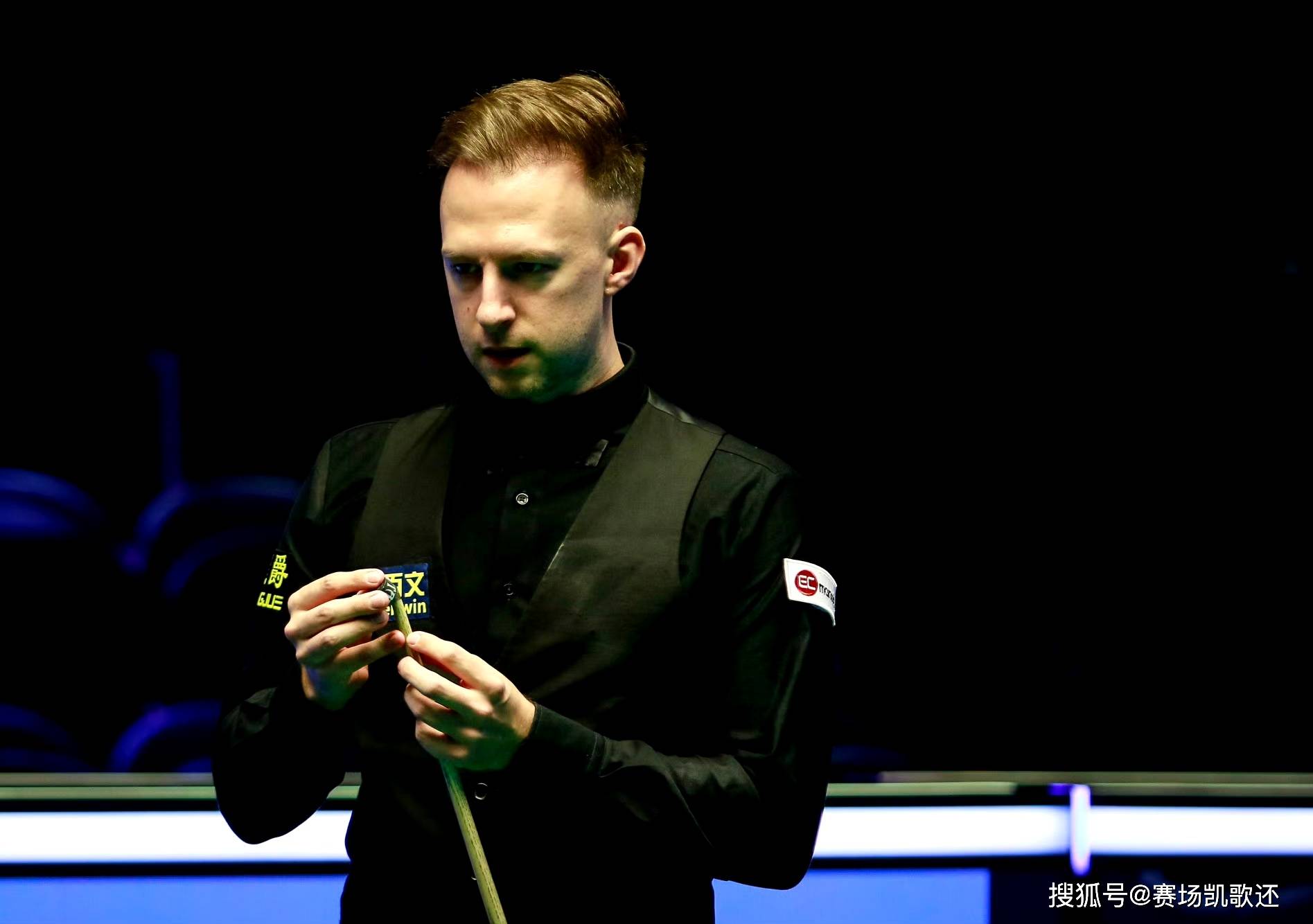 本场两地赛 本场两地赛