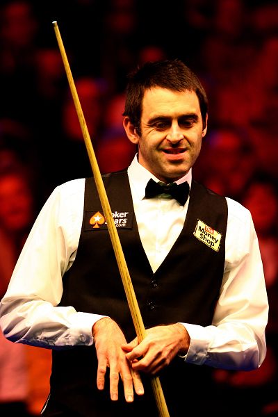 足以碾压西 足以碾压西