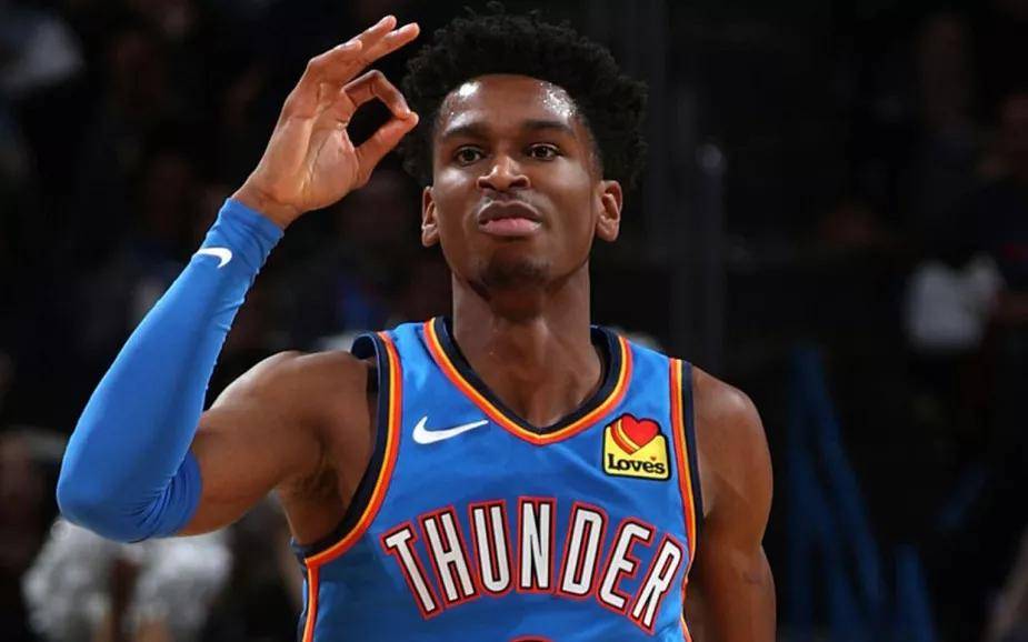 表现尤为出 表现尤为出